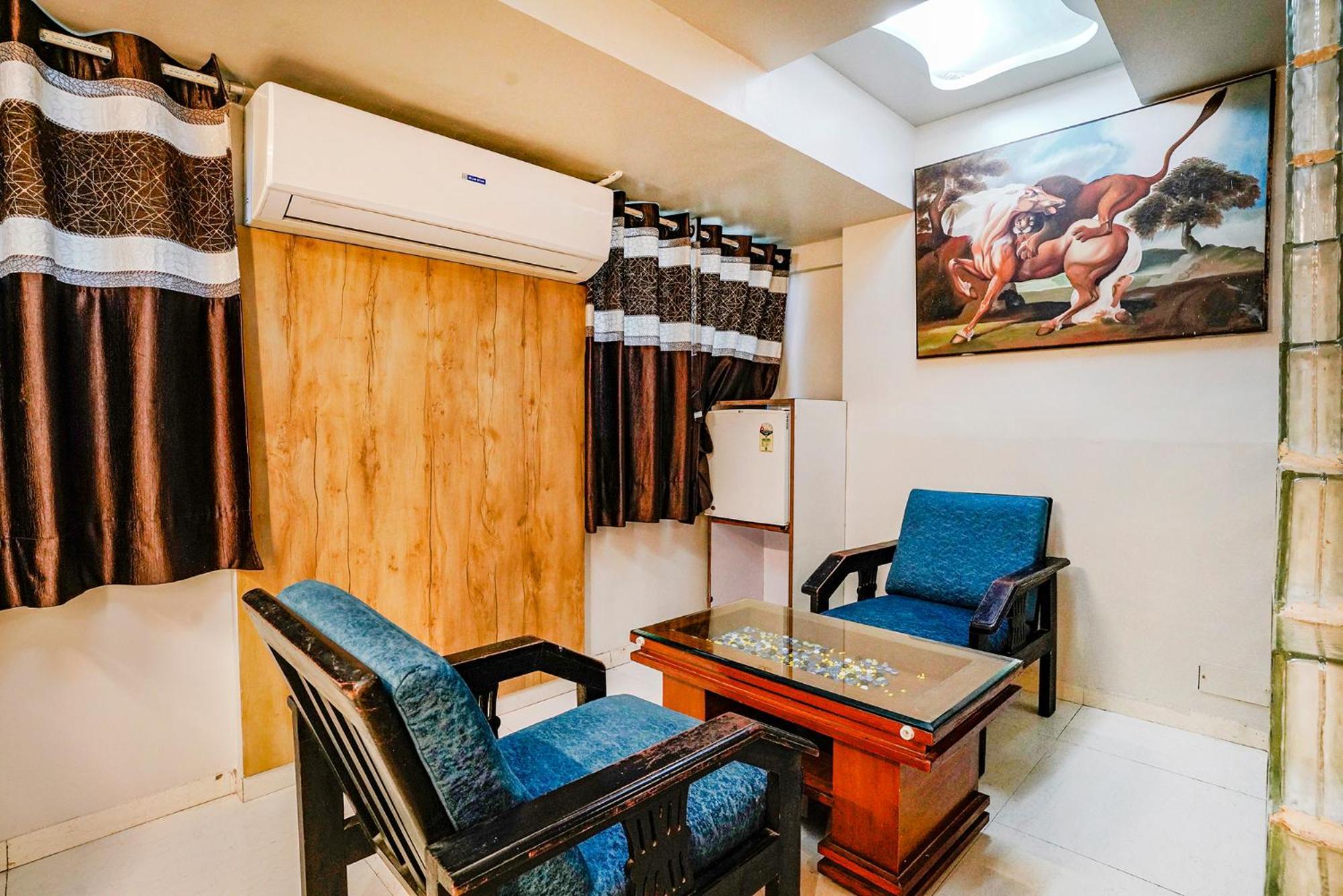 Fabexpress Amber Corp Inn - Nr Nesco Exhibition Center مومباي المظهر الخارجي الصورة